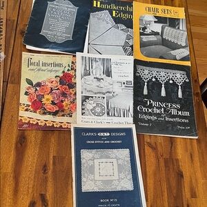 7 Vtg Crochet Edgings & Insertions Tatting Etc Leaflets/Booklets Lot **READ**